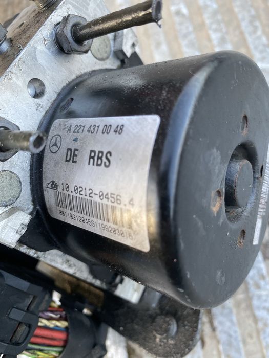 Unitate ABS Mercedes S400 Hybrid facelift W221 Pret 2000 lei