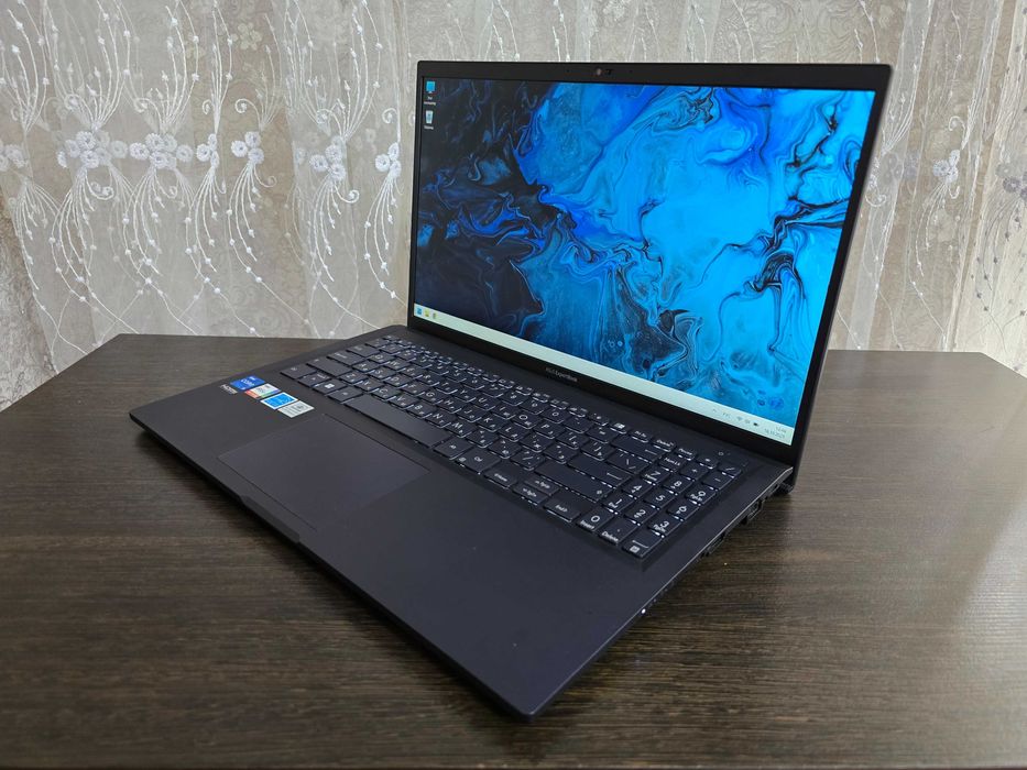 Отличный ноутбук Asus ExpertBook B1 / i5-11 Gen / 2023 год