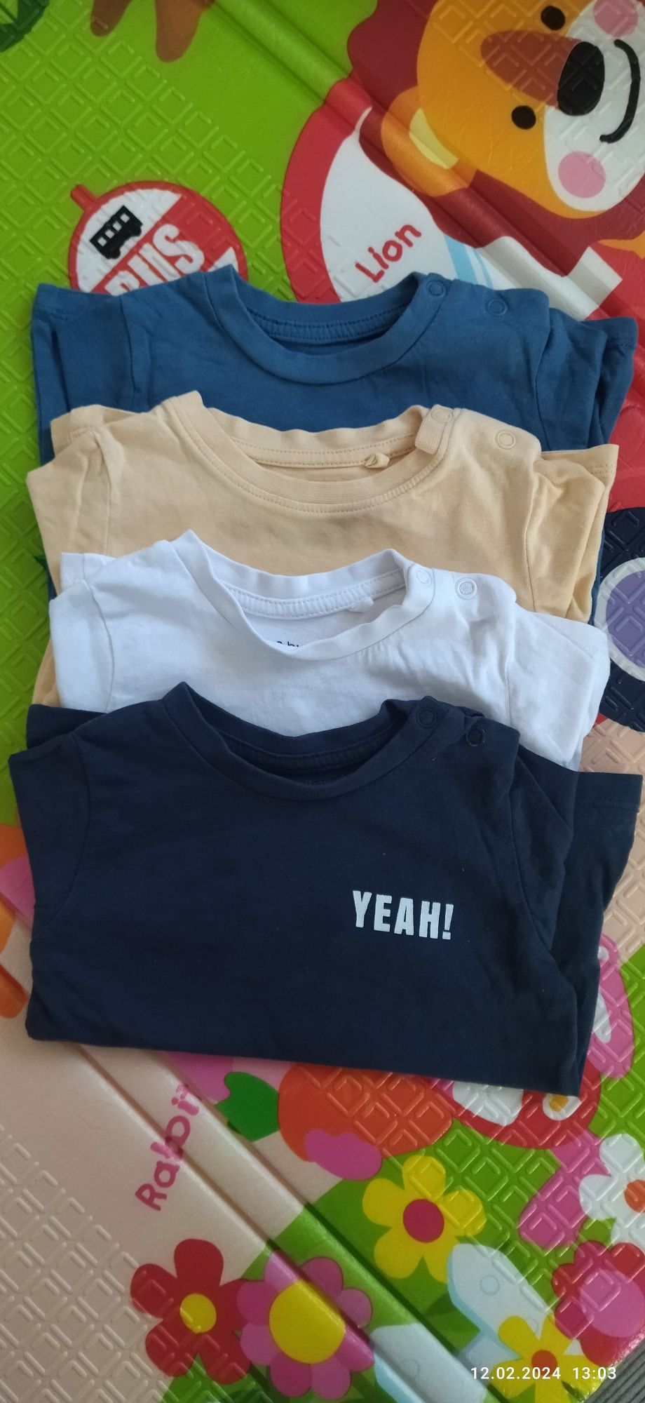 4 tricouri cu mânecă lungă 6-9 luni