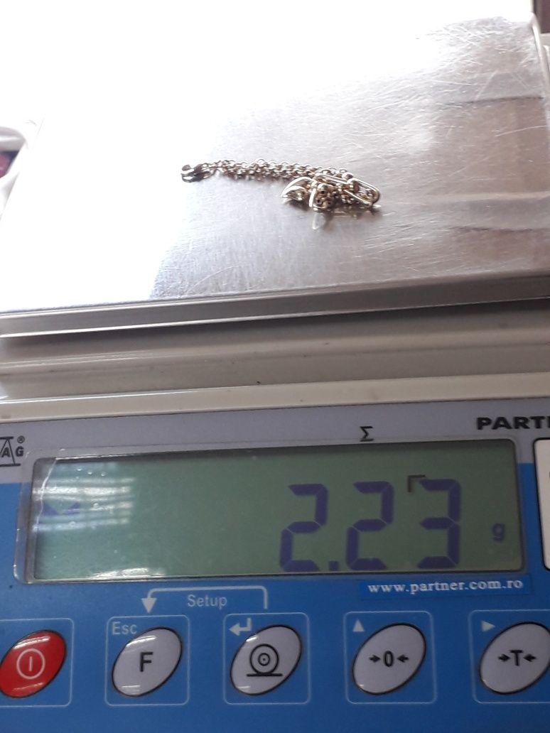 Brățară din aur de 14k cu accesoriu in formă de inimă!
