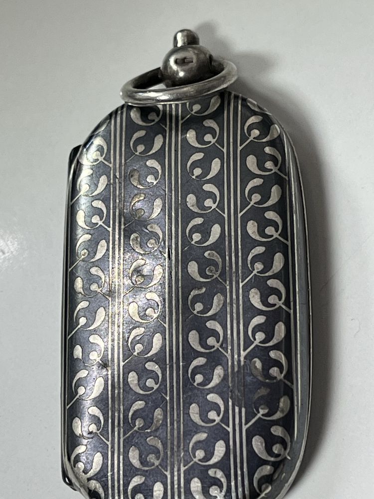 Античен държач за монети от сребро Niello (около 1900 г.