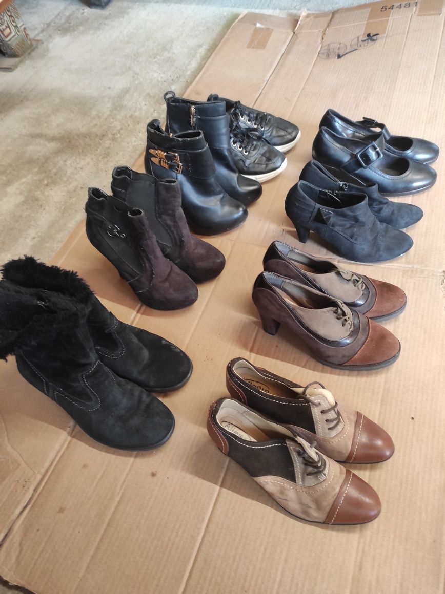 Lot pantofi/ghete/botine