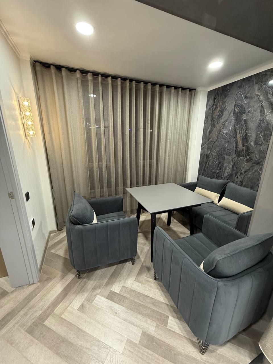 | АВТОРСКИЙ РЕМОНТ МЕТРО ХАМЗА ³4/3/4 Кирпич 74м² ул. Мукуми продаётся