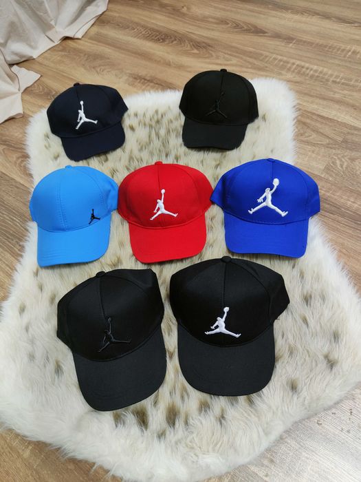 Șapcă Jordan , Diverse Culori