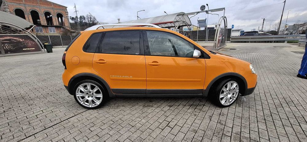 Volkswagen Pollo Cross