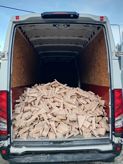 Debarasări locuințe cu manipulanți Reșița, mutări de domicilu,relocări