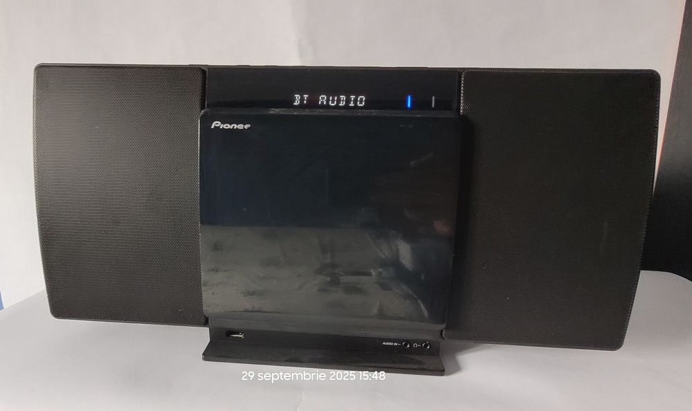 Sistem Pioneer Radio/Bt/Usb/Cd mp3/Aux.