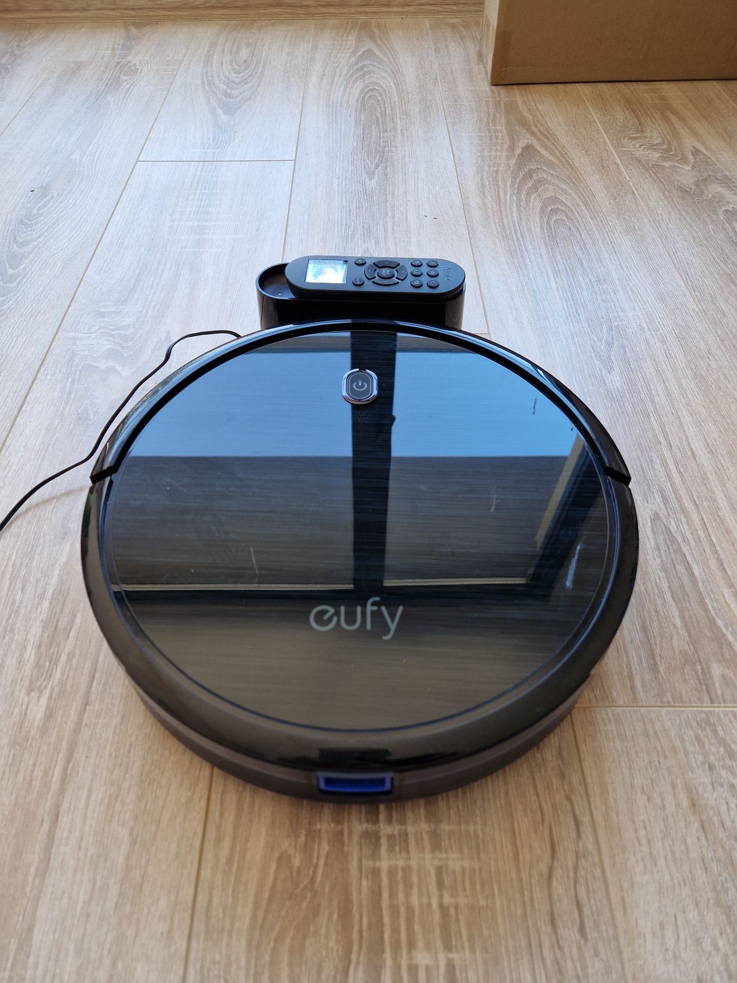 Прахосмукачка-робот RoboVac 11S Eufy