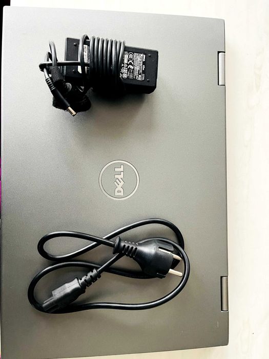 Laptop 2in1 Dell Inspiron 5578 Aspect 8/10 Functionalitate 10/10