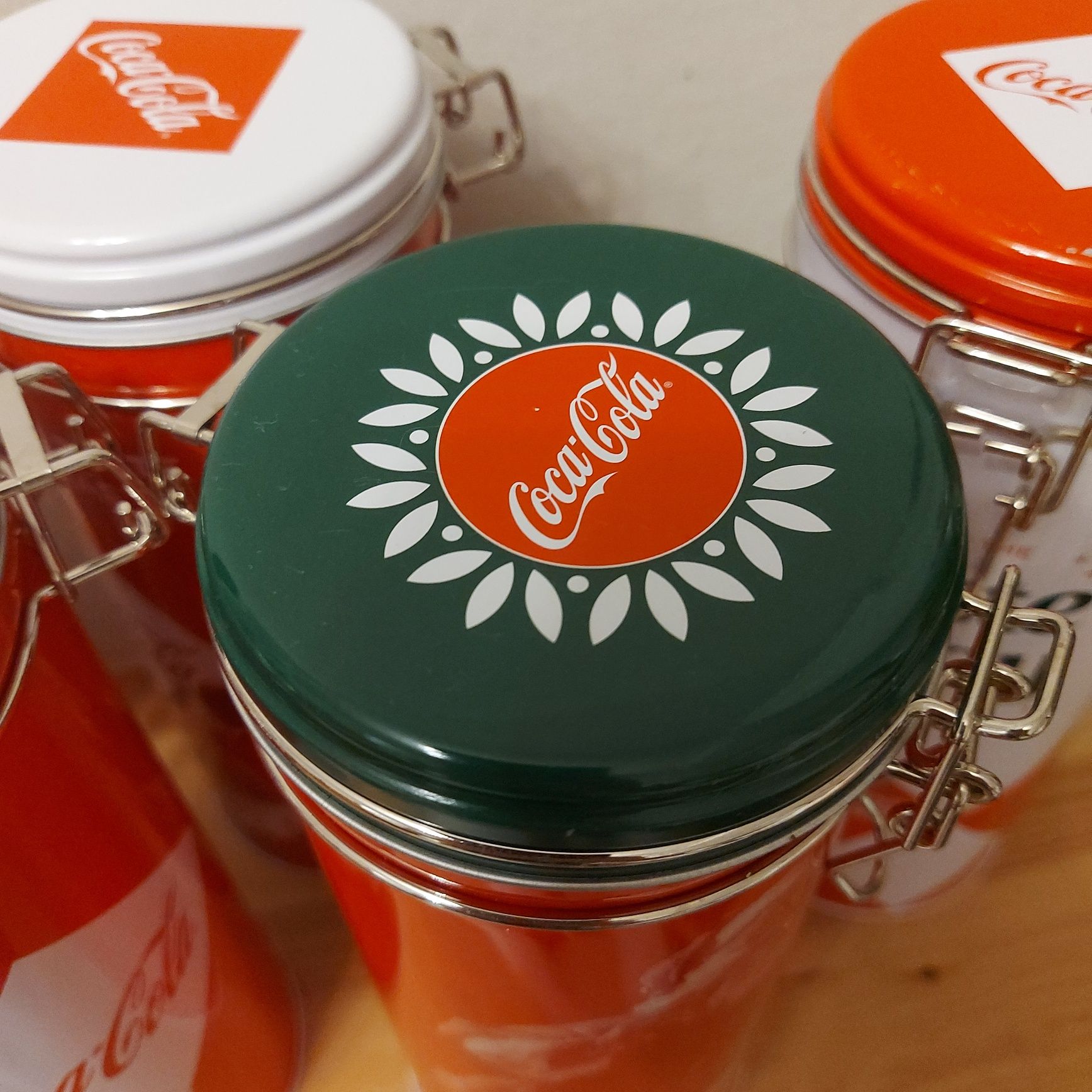 Метални кутии Coca Cola