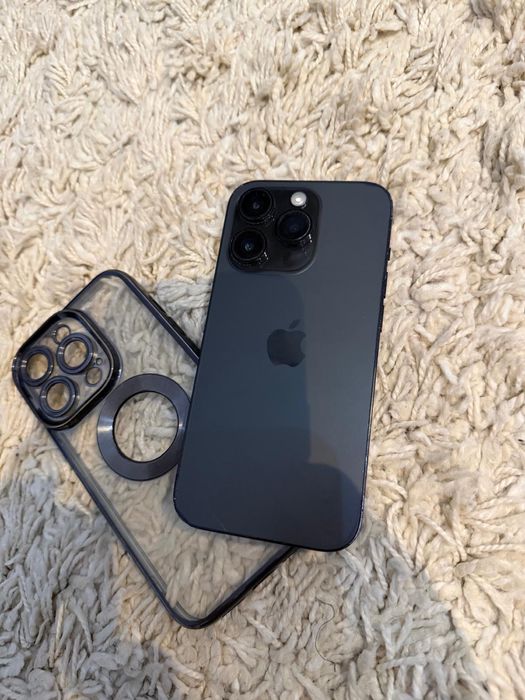 Iphone 14 pro  midnight color