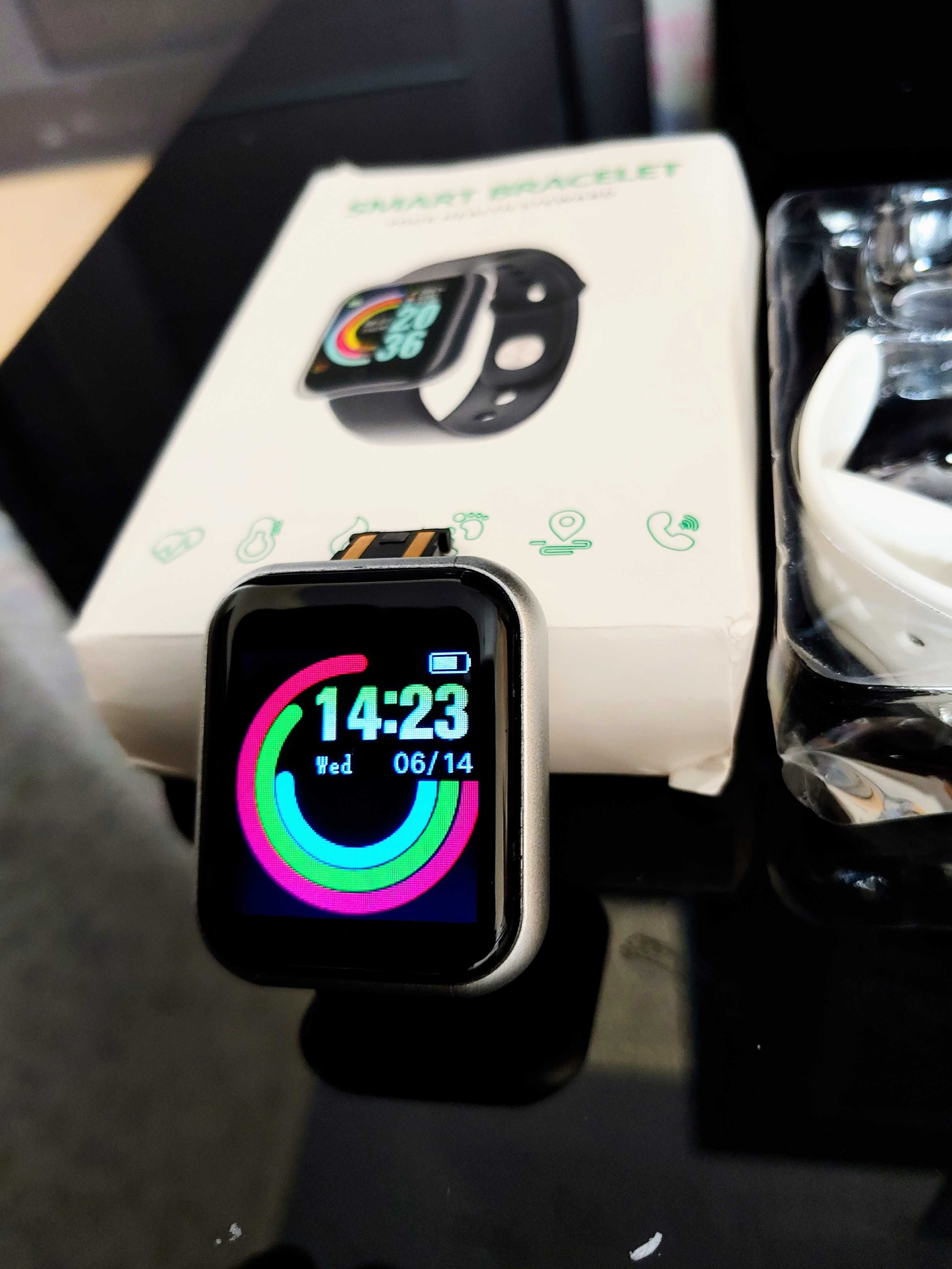 Продам новые Смарт часы Smart Watch/Apple в коробке