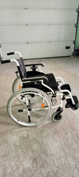 Коляска инвалидная