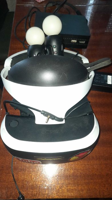 VR очила някой допълнителни аксесоари