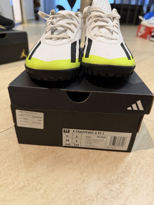 Ghete fotbal Adidas Crazyfast
