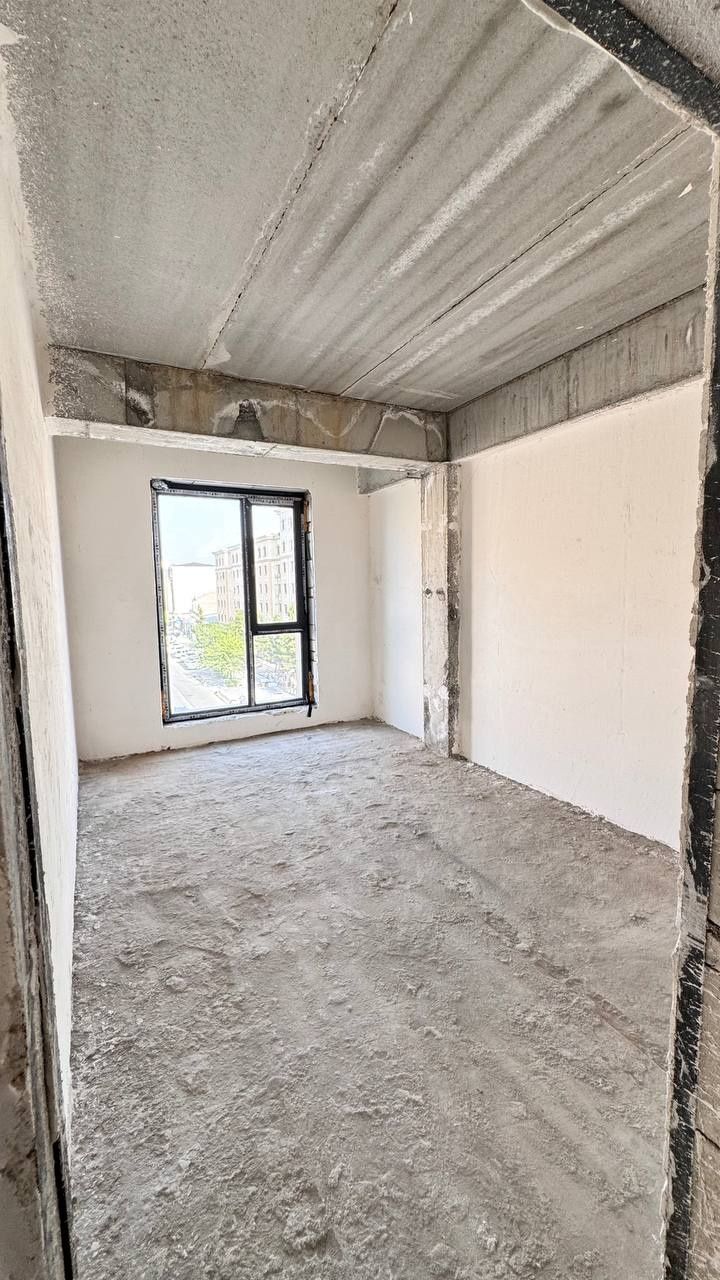 Продаётся Коробка 82м2 3х комнатная новостройка в 4-этаж ул. Согдиана