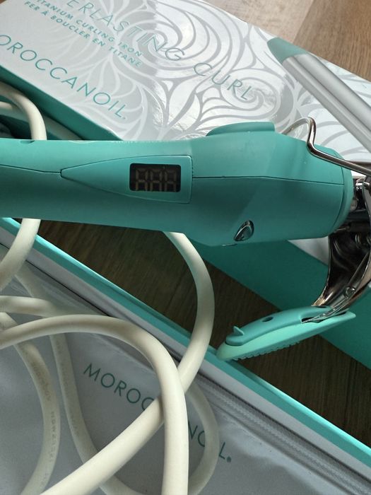 Професионална титаниева маша MOROCCANOIL EVERLASTING