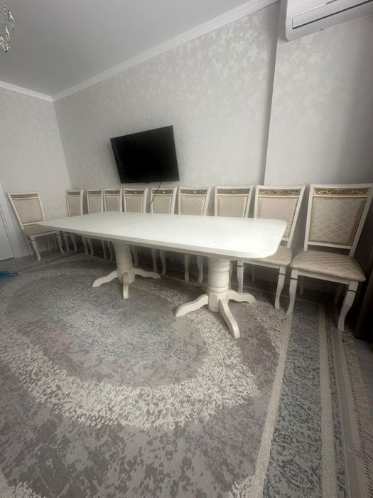 Продам стол со стульями