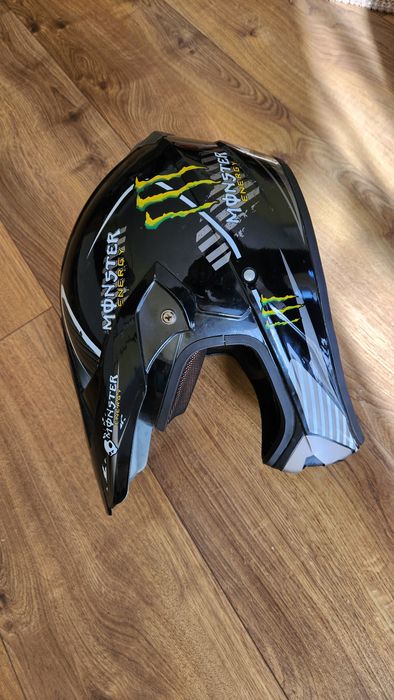 Каска Monster XL