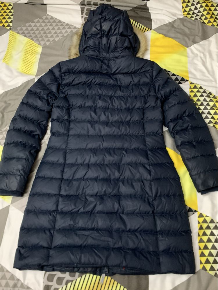 Geaca Tommy Jeans cu puf natural