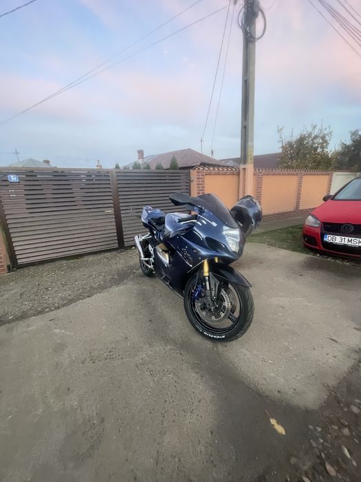 Suzuki gsxR 1000 k4