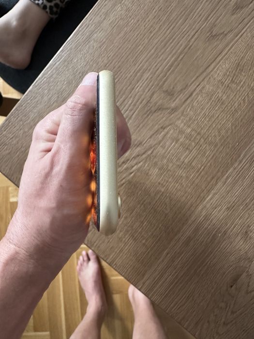 Vand Iphone XR Galben