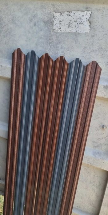 Vând șipcă metalica de gard