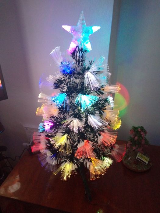 Елка с подсветкой