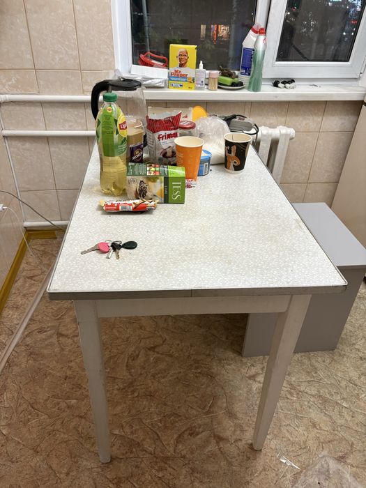 Стол советский крепкий