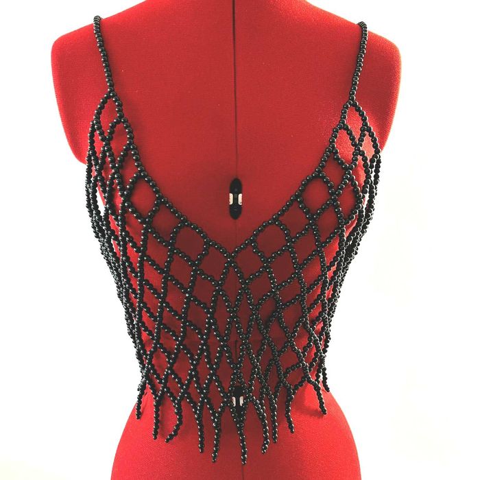 Bluza realizata din margele ideala pentruu accesorizarea tinutelor