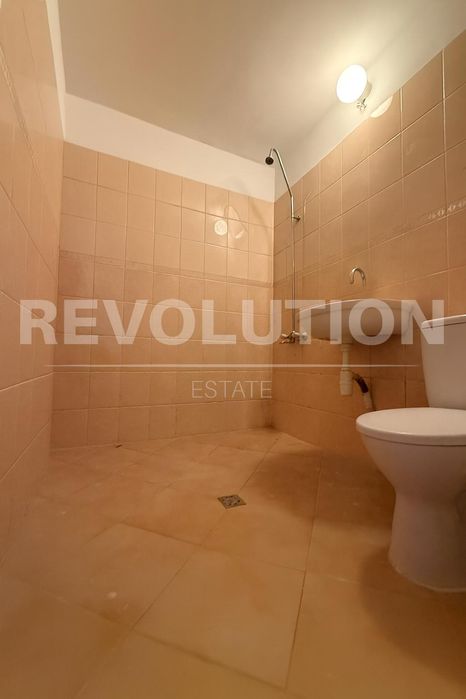 Двустаен апартамент в ж.к. Фондови жилища