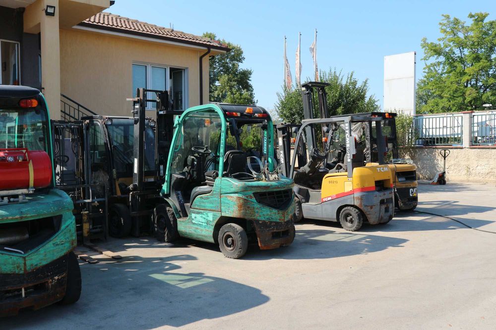 motostivuitor 2.5 tone diesel benzina gaz un stivuitor ptr fiecare