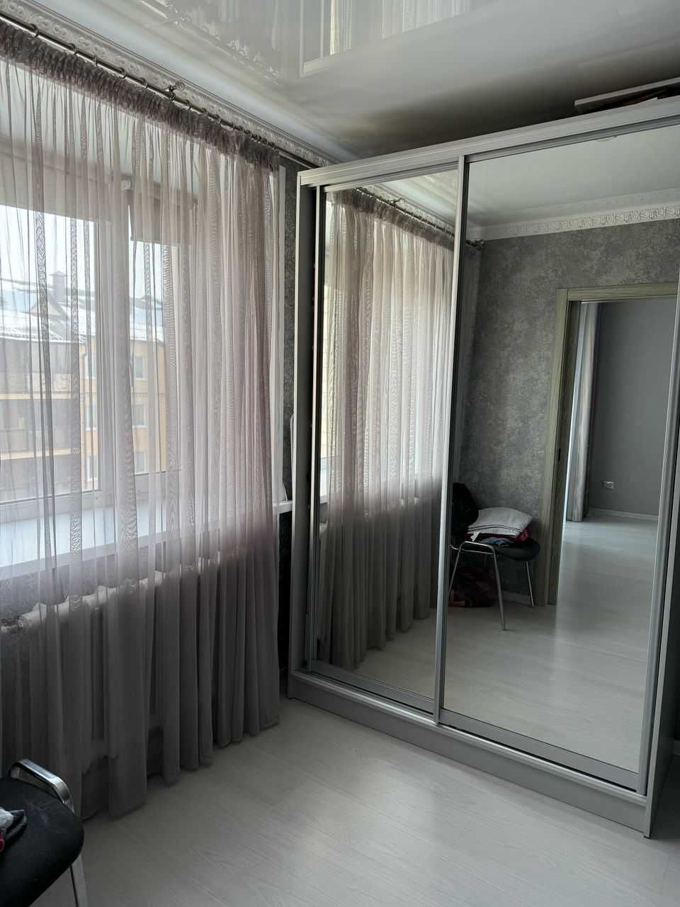 Продается 3-комн.квртира в районе 8 школы