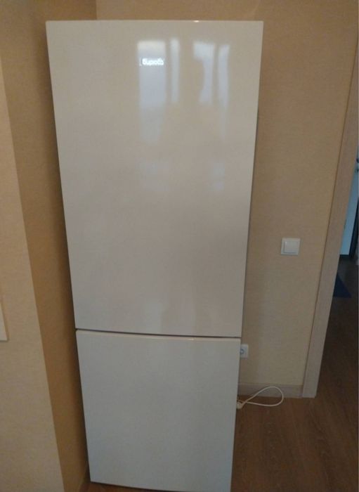 Продом холодильник