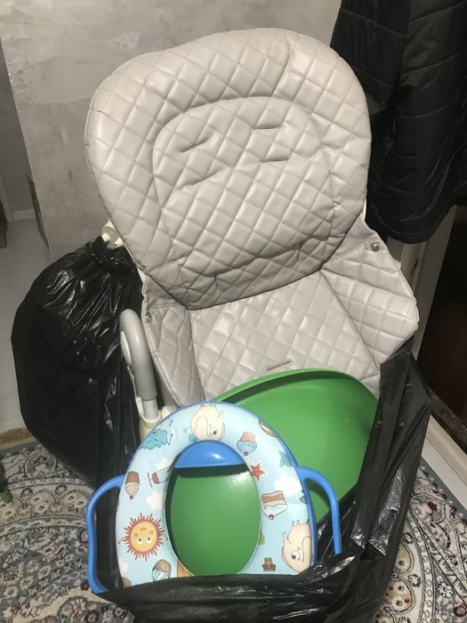 Продается детские вещи