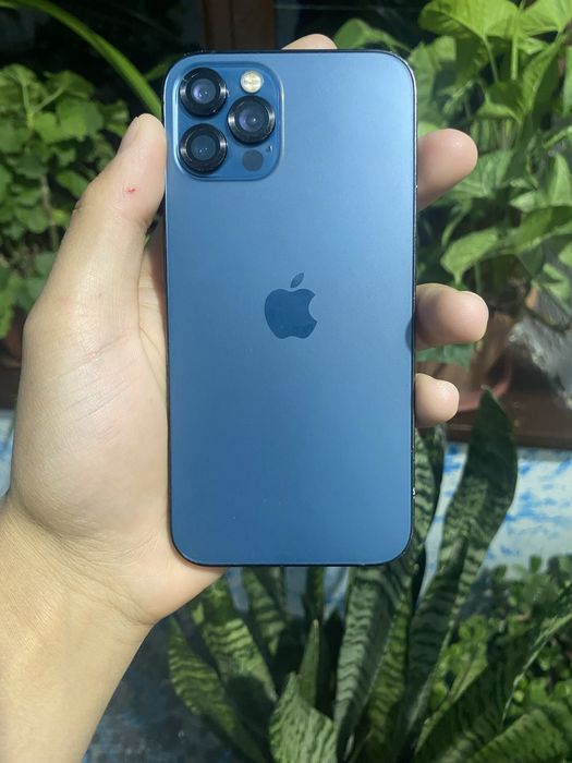 iPhone 12 pro (идеал)