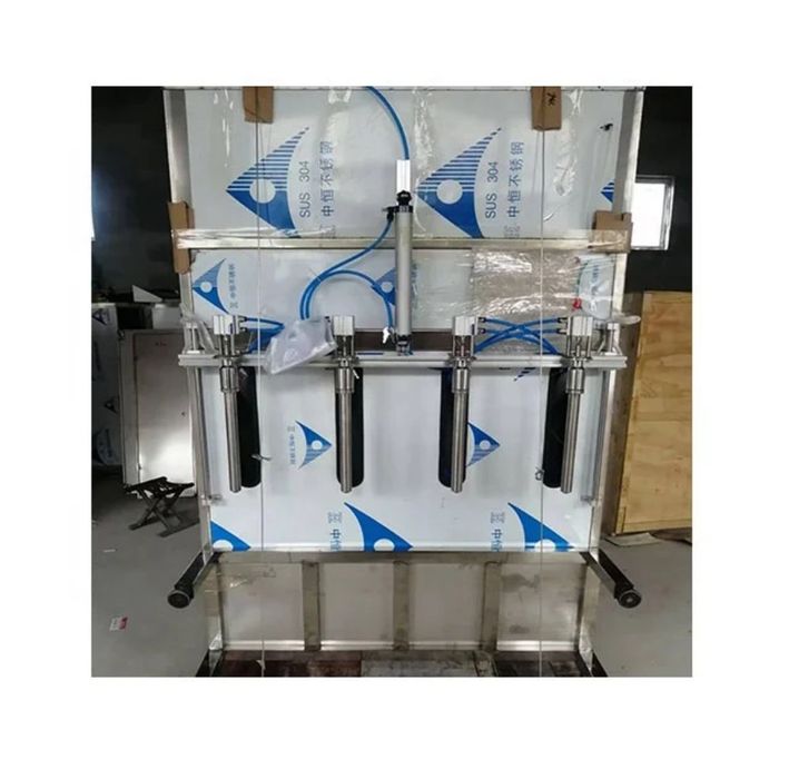 Оборудование для разлива жидкого мыла и воды.