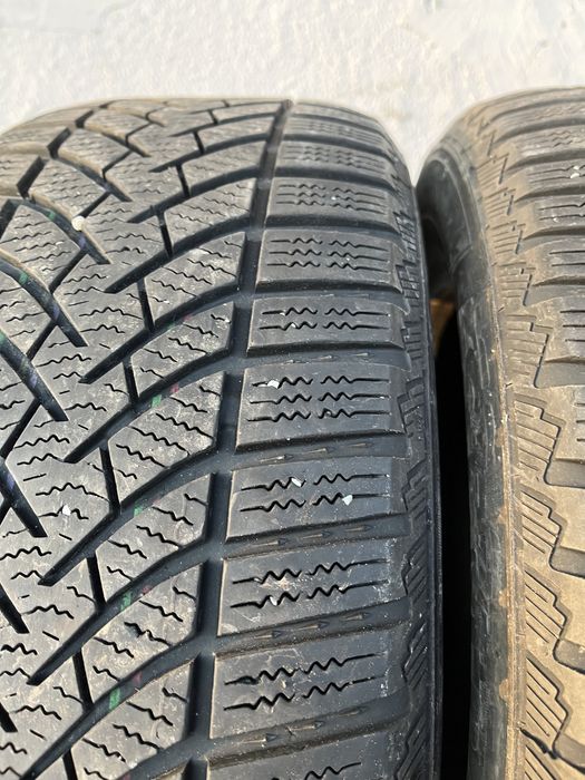 4 бр. зимни гуми 205/55/16 Semperit 5-6 mm DOT 1418