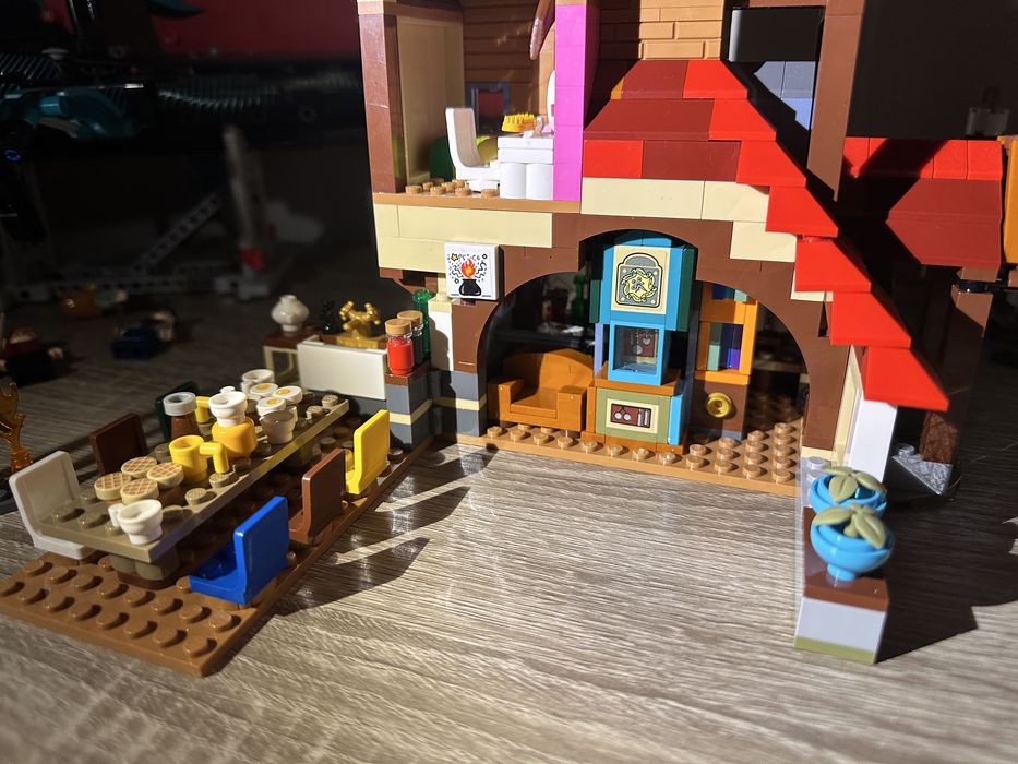 Lego Harry Potter Attack on the Burrow