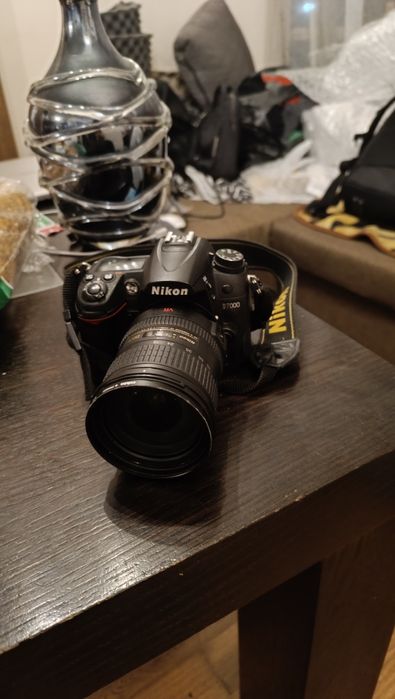 Nikon D7000 + обектив !СПЕШНО!