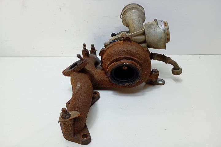 Turbina  turbosuflanta 1.9 tdi 036253014M Skoda Octavia a 2-a generat
