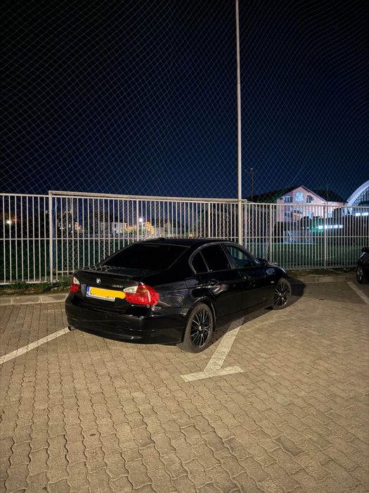 Bmw e90 320i automat