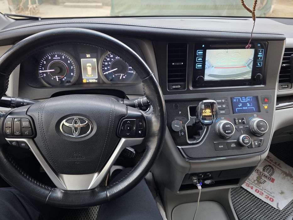 Toyota Sienna 2017