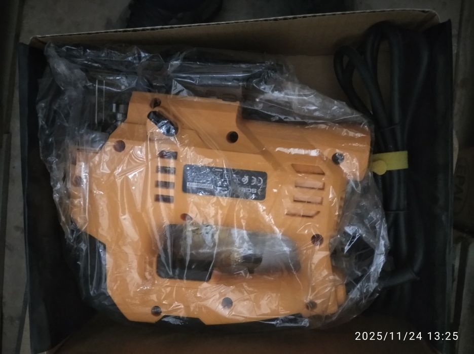 Болгарка и Лобзик