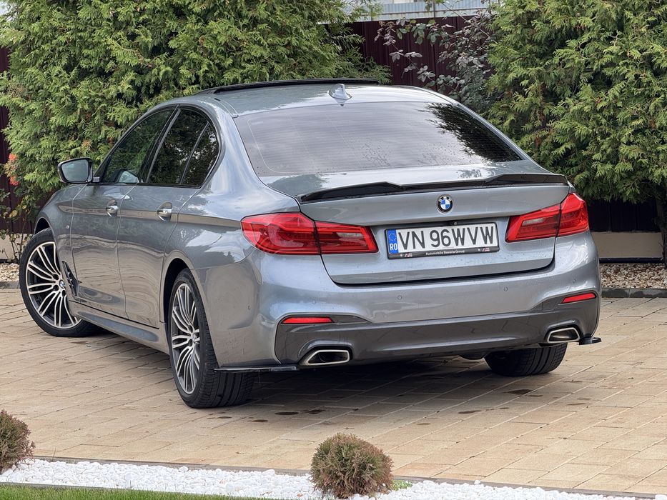 BMW 520 XD 2.0 Diesel 190cp X-Drive Pachet M/Led/Trapa/Camere/Gesturi