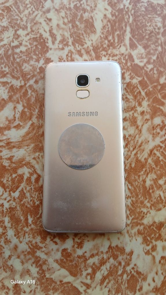 Samsung J6 sotiladi