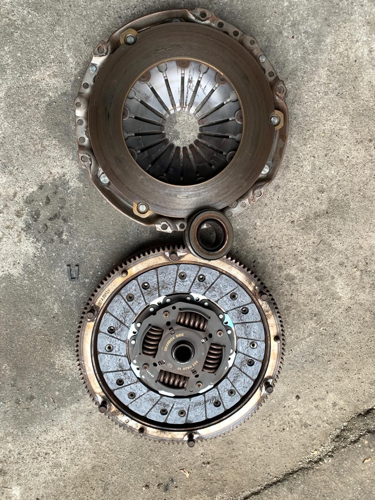 Kit ambreaj vw 1,6tdi cayc