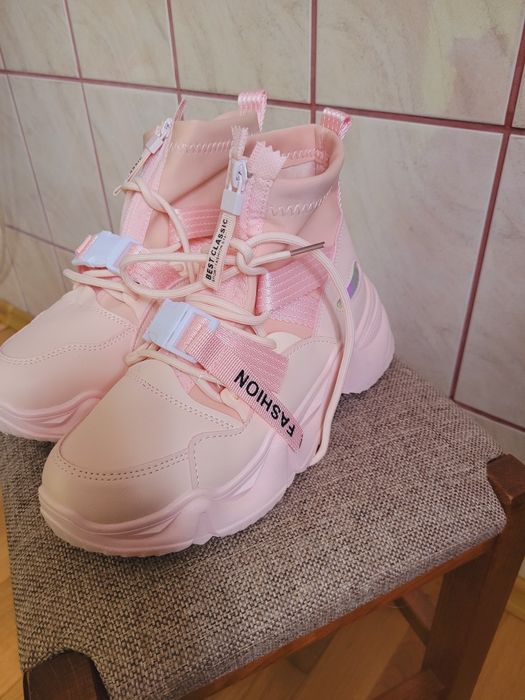 Adidas mar 38 cu 24 cm interior