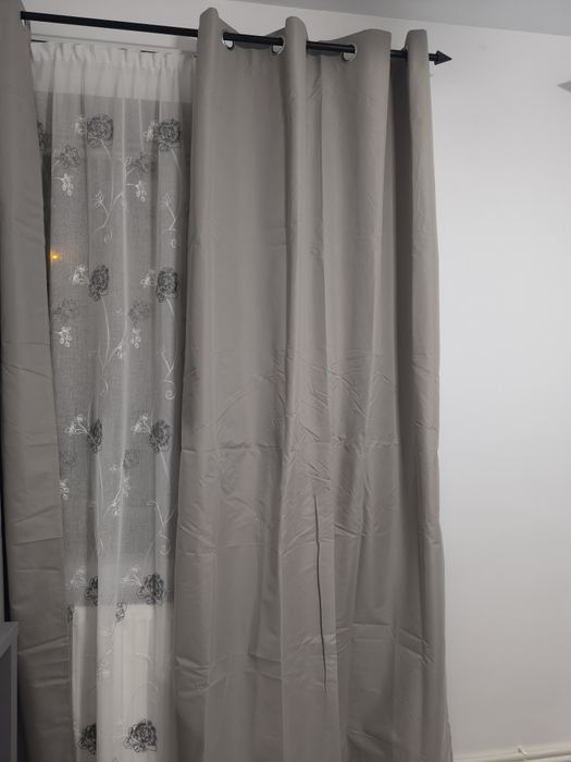 Draperii blackout gri