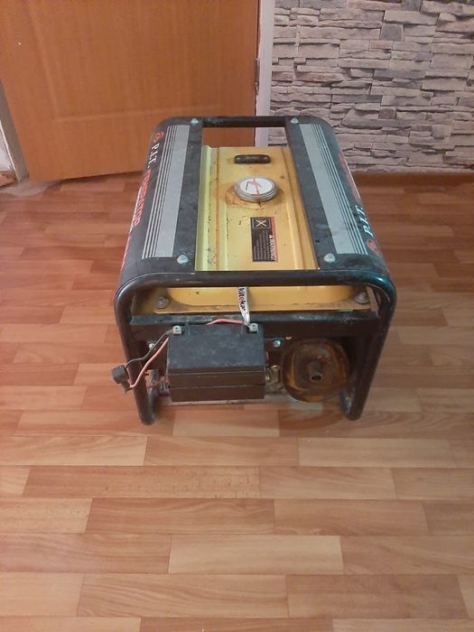 Генератор бензиновый